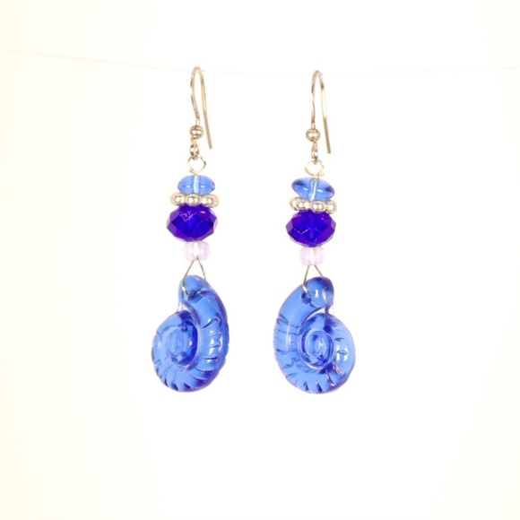 Navy Blue Glass Sea Shell Earrings - Picture 2 of 2
